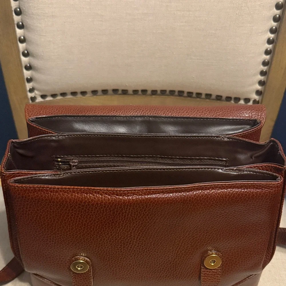 Lord & Taylor Vintage Rich Brown Leather Messenger Bag